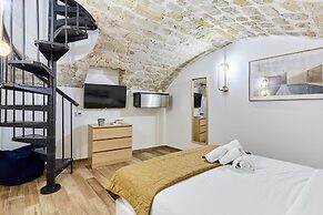 Duplex in the Center of Paris