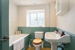Beautiful 2BD Cottage in the Cotswolds