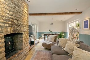 Beautiful 2BD Cottage in the Cotswolds