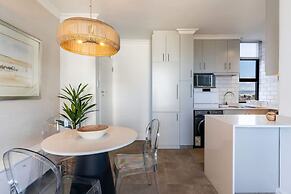 Modern 1 bed Table Mountain View Hideaway
