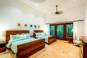 Private Beach Estate w Pool Elevator Chef Butler