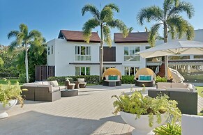 Luxurious 8-bedroom Dreamy Villa