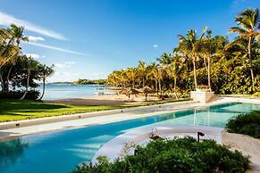 Beachfront Estate w Pool Elevator Chef Butler