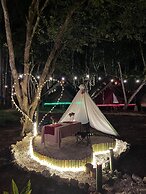 Lainkalogos Glamping