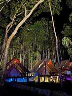 Lainkalogos Glamping