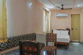 HOTEL SRI KALAGA