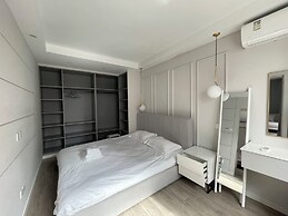 Book and Bed-Jingan Temple