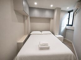 Book and Bed-Jingan Temple
