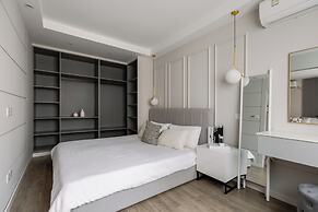 Book and Bed-Jingan Temple