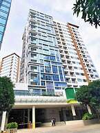 1br condo at mactan near the baech