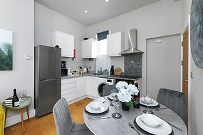 Market Street Apartment 3A Flat 2