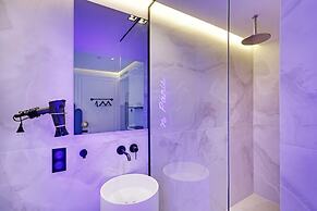 Suite With AC and Jacuzzi Beaubourg Le Marais