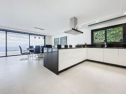 Villa Zenha by Atlantic Holiday
