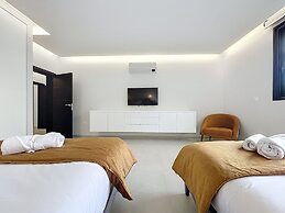 Villa Zenha by Atlantic Holiday