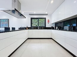 Villa Zenha by Atlantic Holiday
