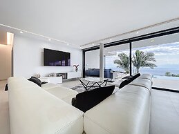 Villa Zenha by Atlantic Holiday