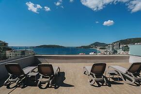 Vitodolska Luxury Penthouse