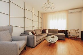Vitodolska Luxury Penthouse