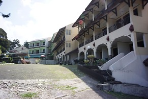 Sangga Buana Villa