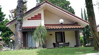 Sangga Buana Villa