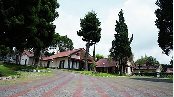 Sangga Buana Villa