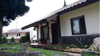Sangga Buana Villa