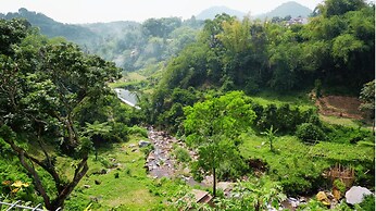 Sangga Buana Villa