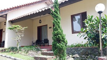 Sangga Buana Villa