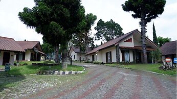 Sangga Buana Villa