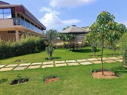 Travellers Tree Resort