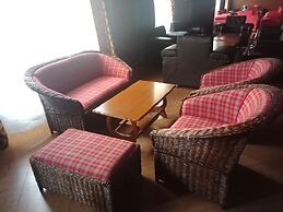Savannah Lodge Nguluni