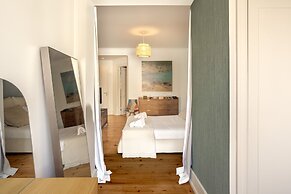 Grand Central Apartment by Homing