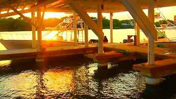The Dock Resort