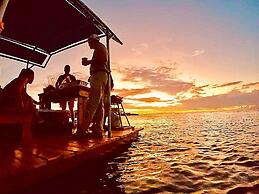The Dock Resort