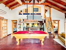 The Dock Resort