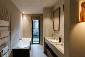 Riverslea - Pool - Sleeps 10
