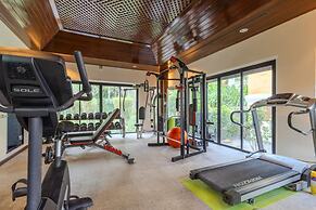 Famous Baan Bua Luxury Estate V238