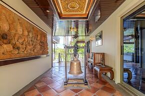 Famous Baan Bua Luxury Estate V238