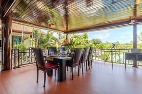 Famous Baan Bua Luxury Estate V238