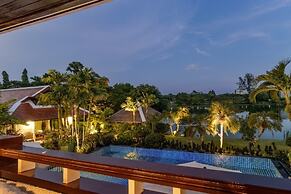 Famous Baan Bua Luxury Estate V238