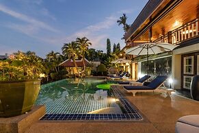 Famous Baan Bua Luxury Estate V238