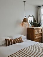 Harbour View House