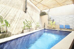 Dhanya Villa Lovina by Parigata