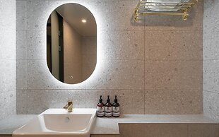 Suwon Hound Hotel