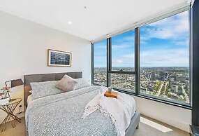 A Cozy & Modern 2BR Apartment, Fantastic Views