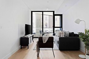 A Cozy 2BR Apt Right on Buzzing Chapel Street