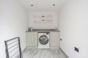 Detached House in Quiet Village - Pets Allowed