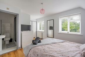 Detached House in Quiet Village - Pets Allowed