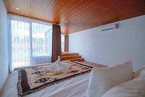 Lake Batur Villa