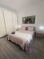 Pembroke Double Room with Private Bath